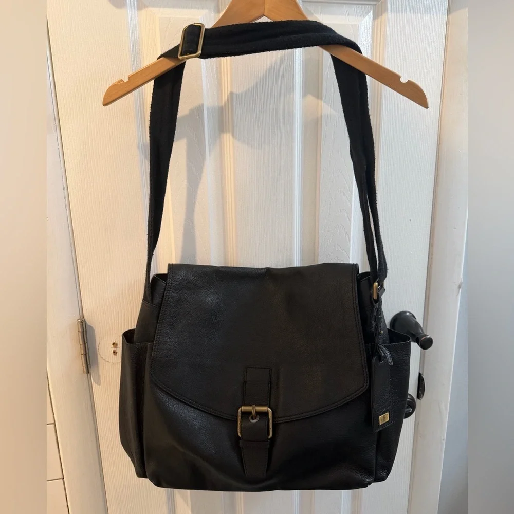 Dolce & Gabbana Black Leather Vintage Messenger Bag